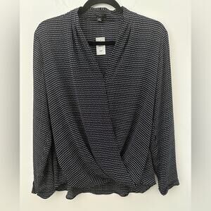 Ann Taylor Black And White Faux Wrap Blouse with V-Neckline Size MP NWT